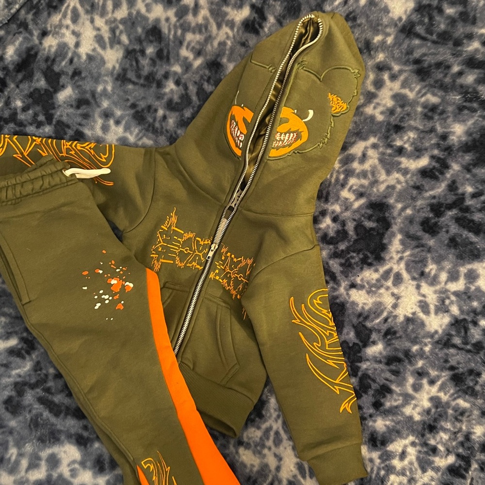 Boys matching set size 4t